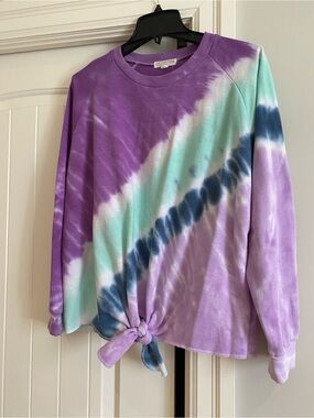Full Circle Trends Made with Love Tie-Dye Sweatshirt- Size Large